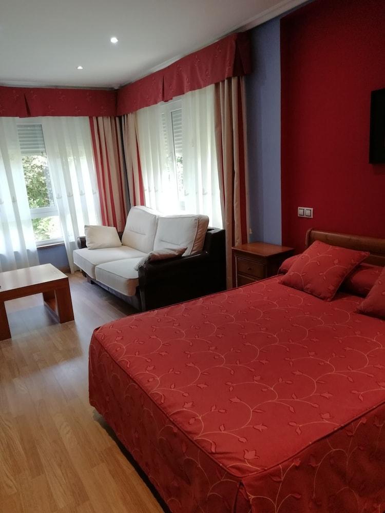 Hotel Azpiazu Cudillero Ngoại thất bức ảnh
